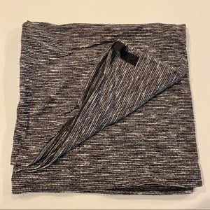 Lululemon Vinyasa Scarf